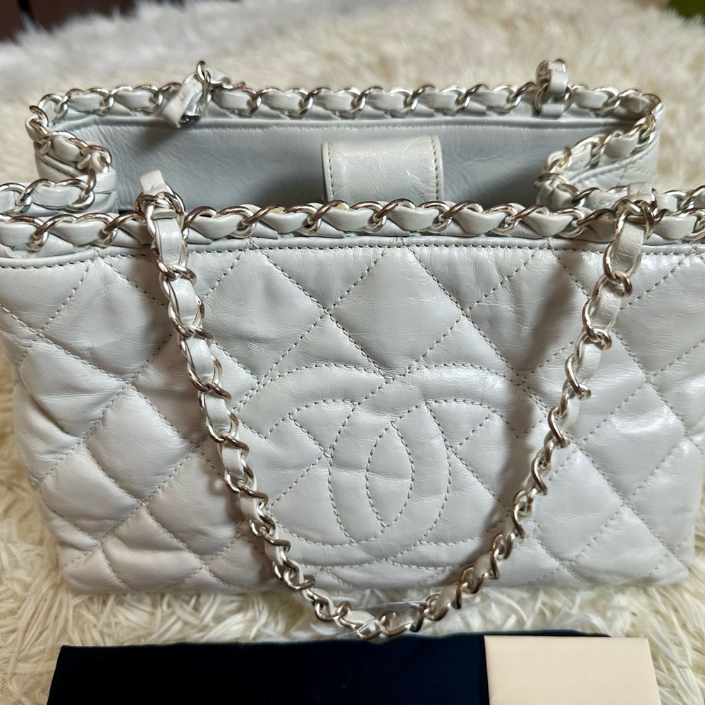Chanel white - Picture 3 of 9